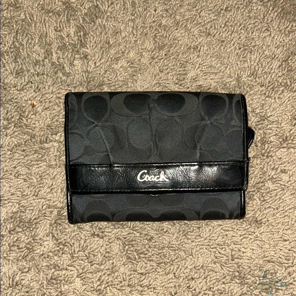 Coach Signature Black Fold Wallet